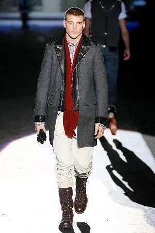 Look 32